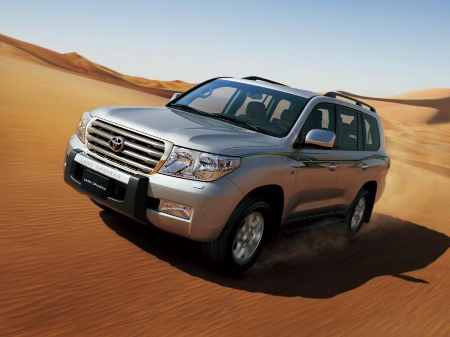  Toyota Land Cruiser 200 VX-R 2007 года  (UAE) (фото 2 из 13)